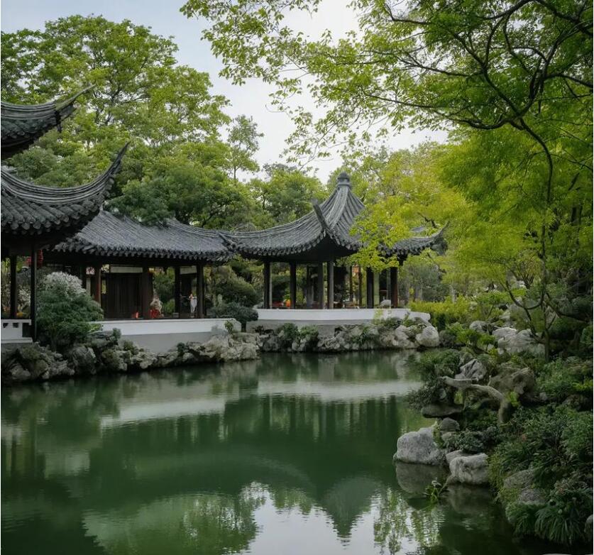 雨山区空气房地产有限公司